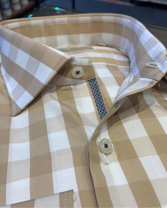 Celebrate Dad with a timeless Italian shirt—crafted for comfort, tailored for style, and made with love in Italy.
.
.
.
#gentiluomo #madeinitaly #distilleryto #giftsforhim #giftsformen #giftsfordad #giftsforfather #italianshirts #shirts #mensshirts #dressshirts #shirtsformen #shirtshop #shirtstore #premiumshirt #formalshirts #shirtstyle